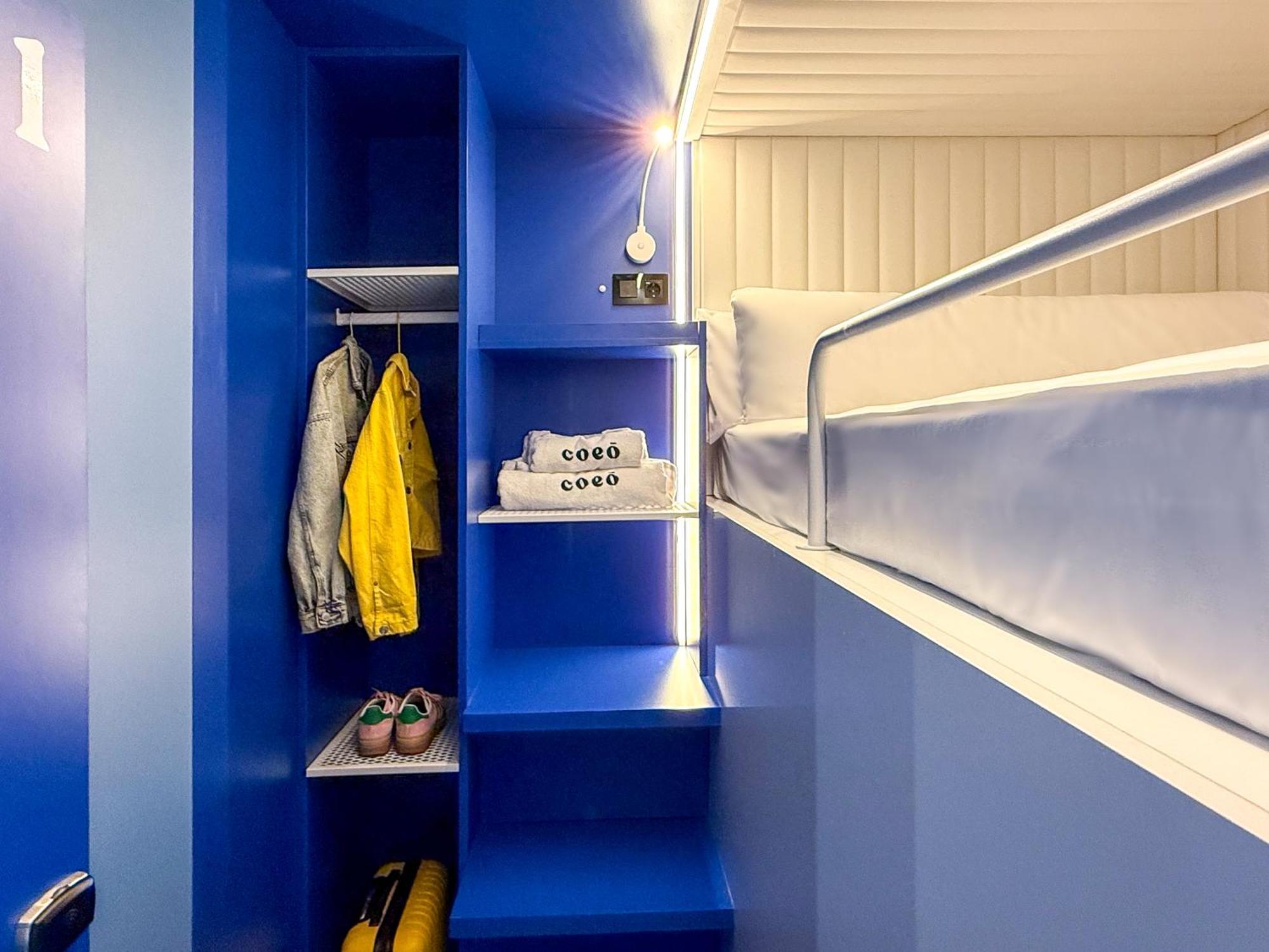 Coeo Hernan Ruiz Rooftop Pool Hostel Малага Стая снимка